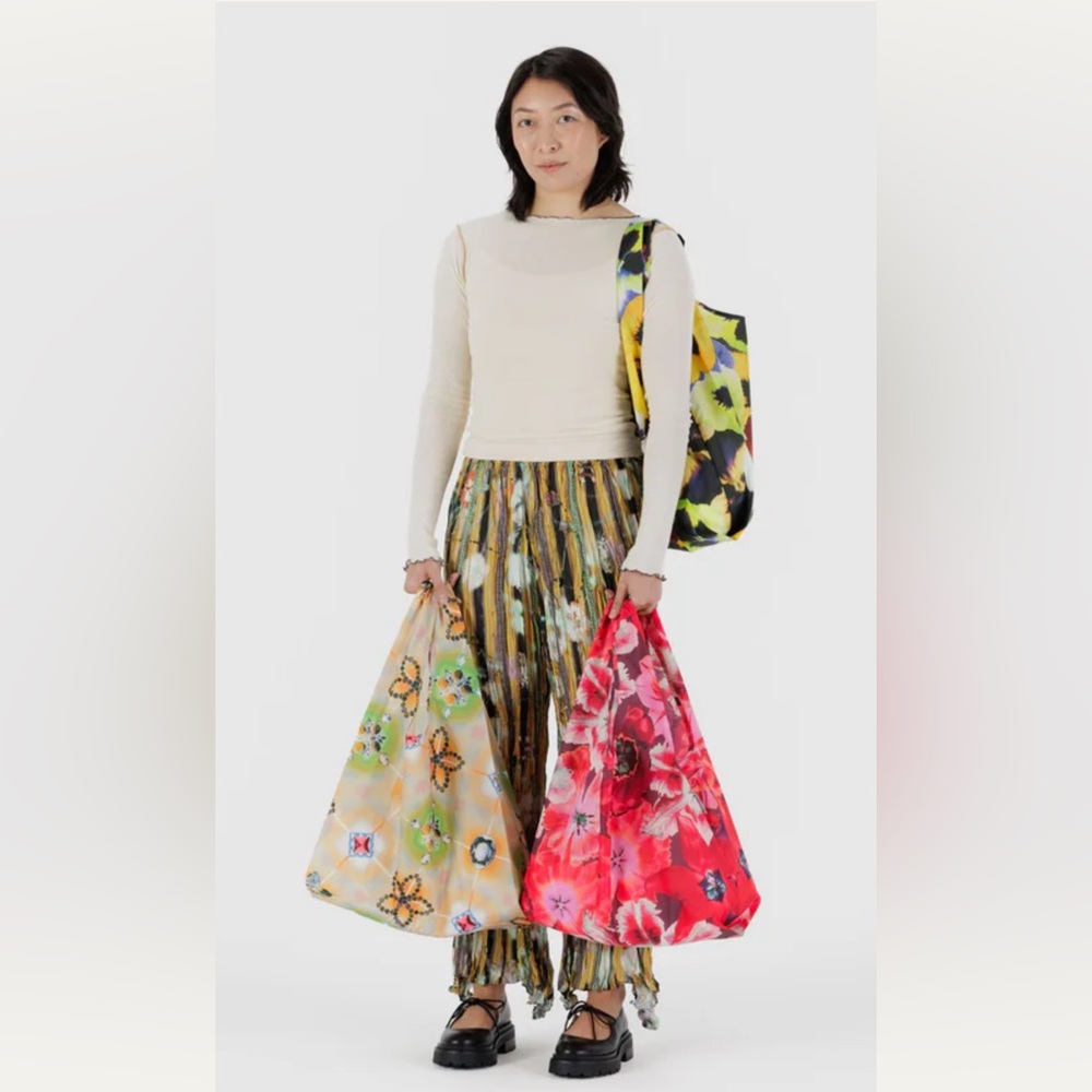 Julia Heuer Daliah Trousers in Dark Marie